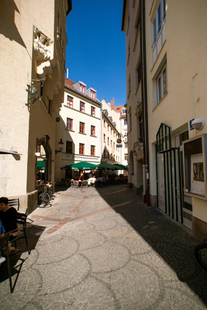 explore retirement abroad-a side street cafe